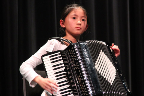 Angela Chen